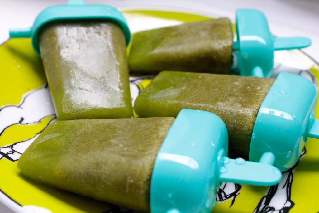 green smoothie popsicles