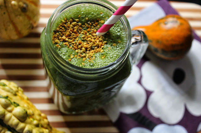 green kombucha smoothie