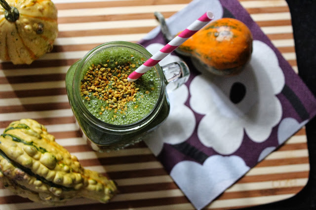 green kombucha smoothie