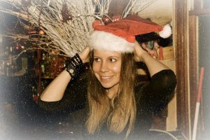 HOLIDAY GIFT GUIDE 2013
