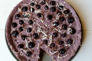 Blueberry and Chocolate Raw Cake