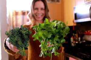 EAT GREENS AND BE HEALTHY